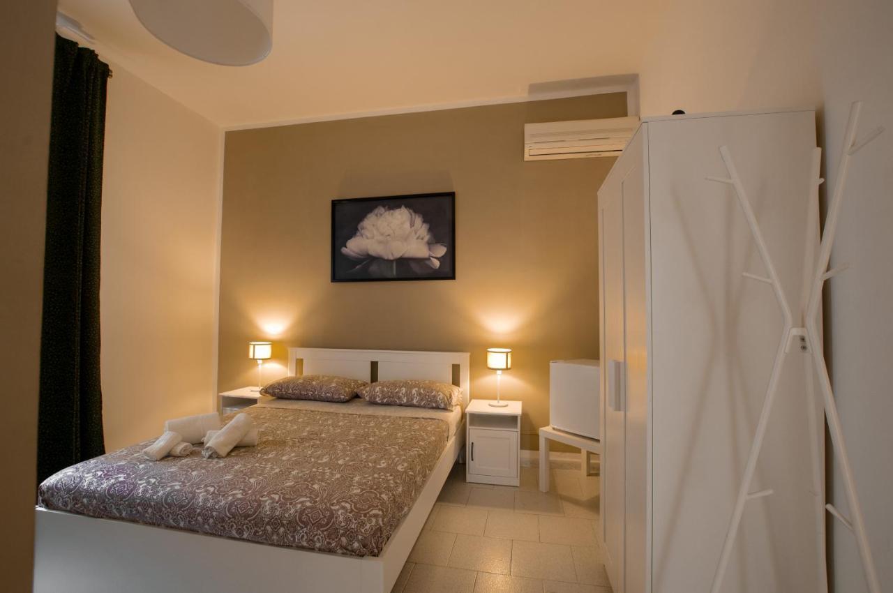 Living Salerno B&B Ngoại thất bức ảnh